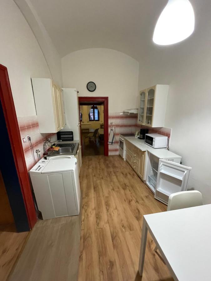 Apartment Jackie Прага Екстериор снимка